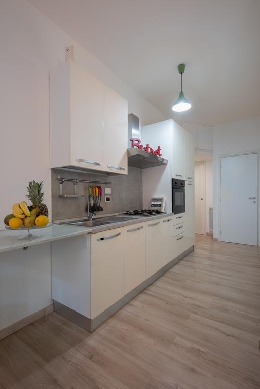 Ostia Holiday Levante Exterior foto